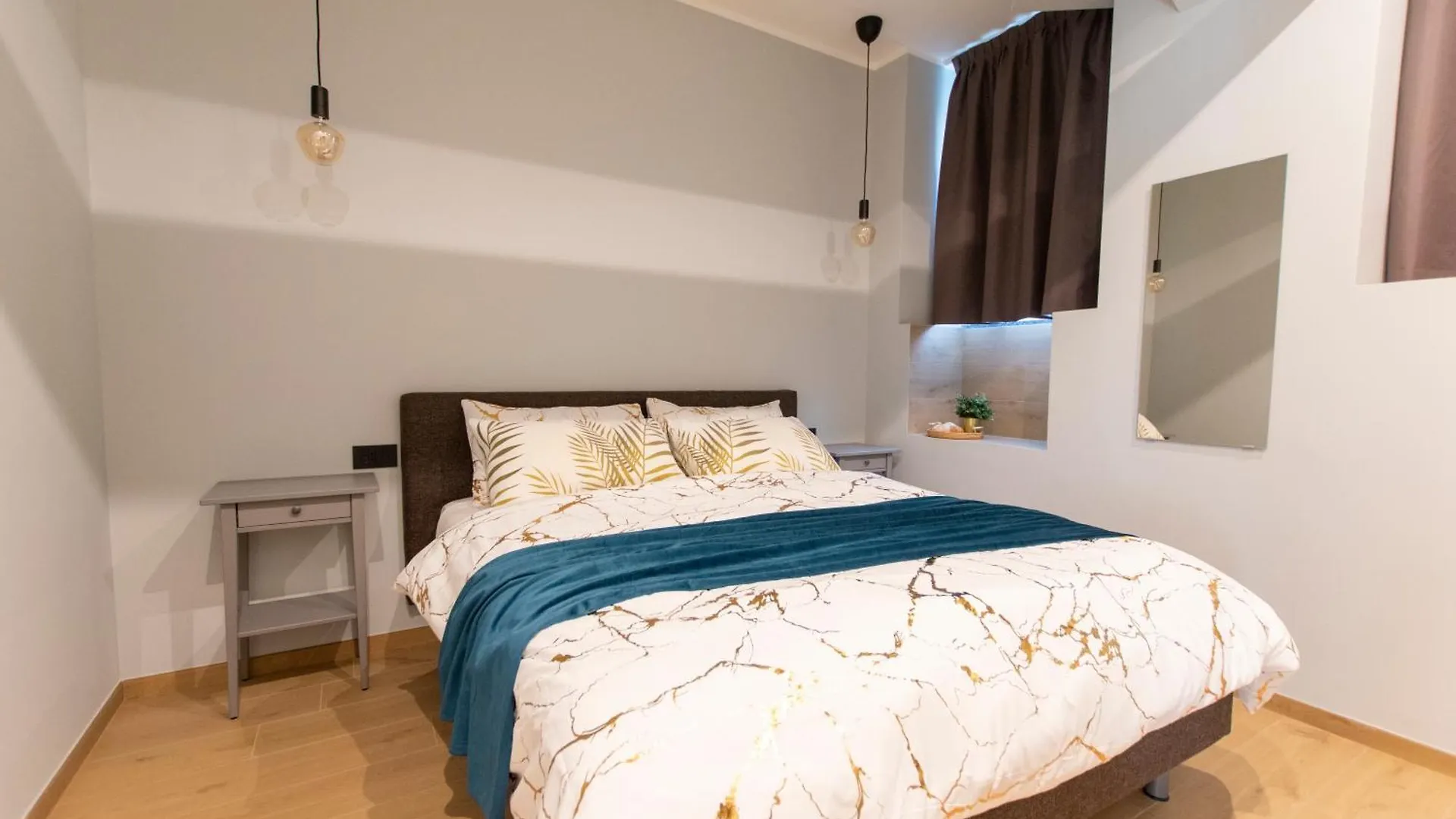 Ihost Luxury -Private Parking- Plana 3 Appartement Milaan Italië